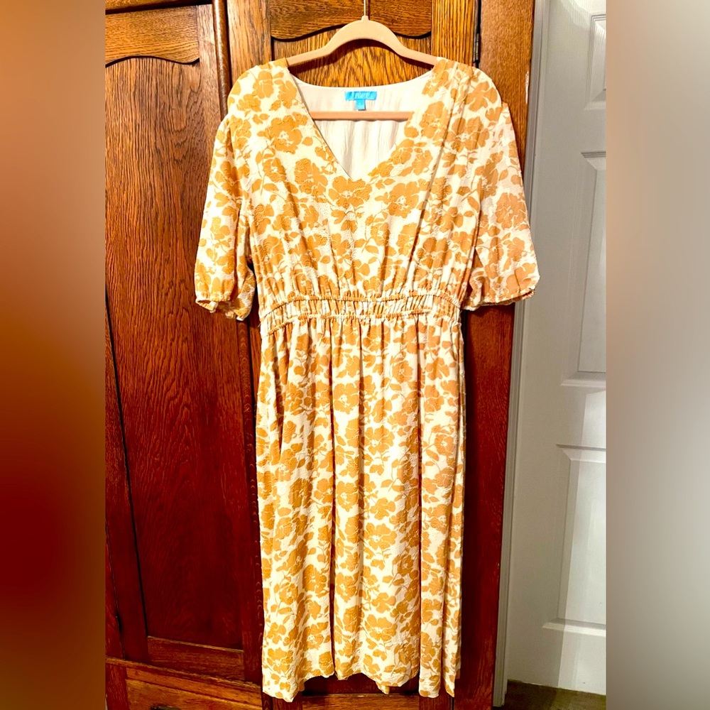 Draper James Mid Length Puff Sleeve Floral Dress